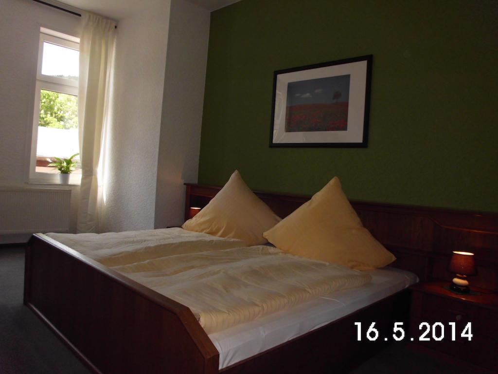 Hotel Garni Am Thueringer Klosstheater Friedrichroda Phòng bức ảnh